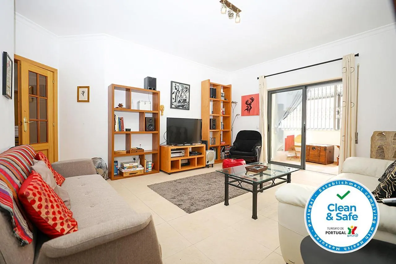 A64 - Barreira Holiday Flat In Lagos Apartment